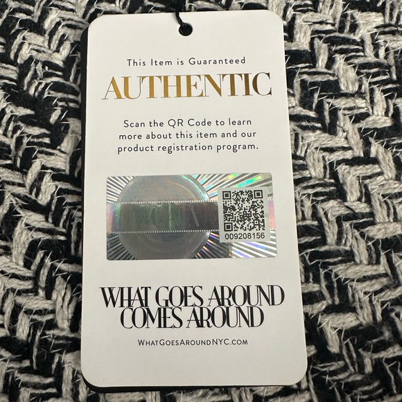 ⭐️Authentic Louis Vuitton Soho backpack. - Picture 10 of 16